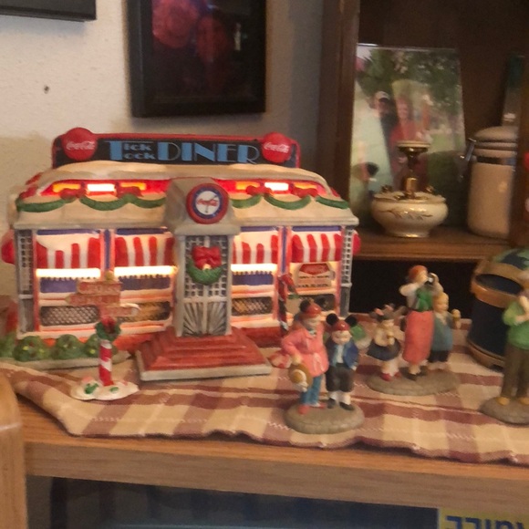 Meet your Posher, Nannette - Picture 4 of 14